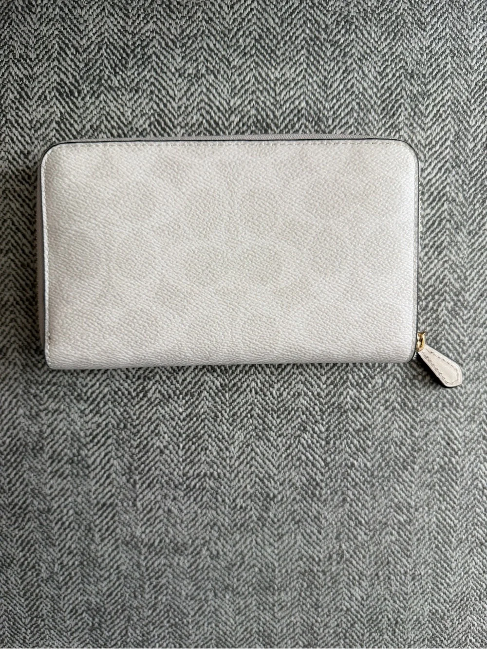 Coach Zip-Around Signature Coated Canvas